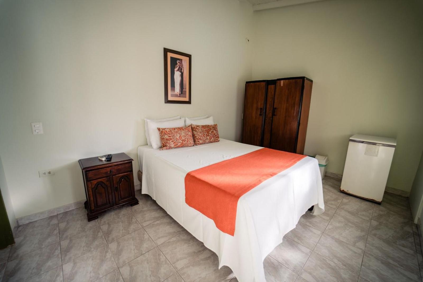 Hosteria De La Plaza Menor Santa Fe de Antioquia Exterior foto